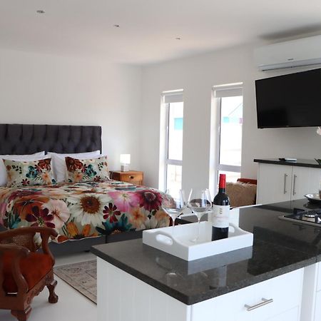 Bettyʼs Bay Nivenia Beach House מראה חיצוני תמונה